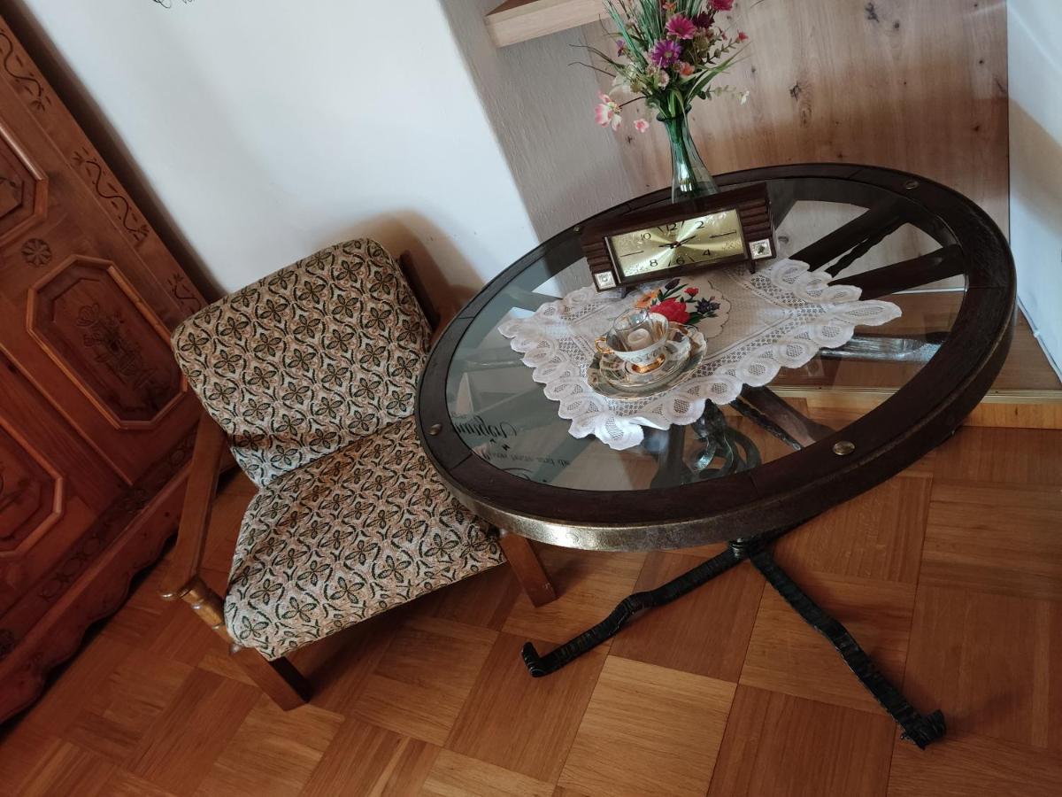 Ferienwohnung Franzoesch Arnoldstein Esterno foto